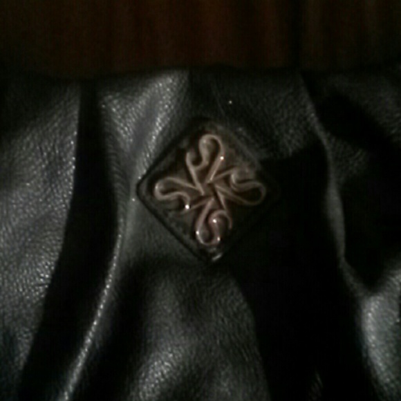 Simply Vera Wang handbag - Picture 3 of 7